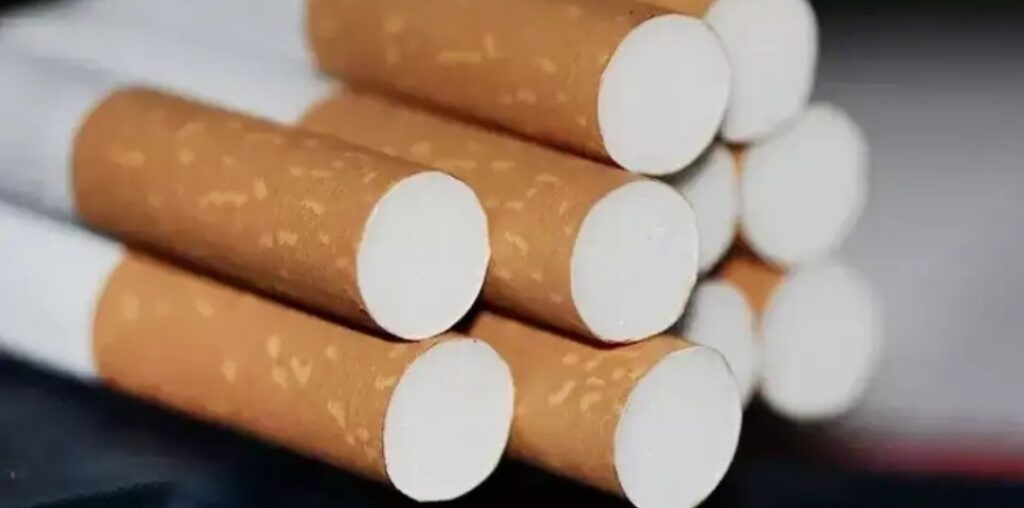 സിഗരറ്റിന് തീപിടിച്ച വില! നാളെ മുതല്‍ 30 ശതമാനം വരെ വര്‍ധനവ്