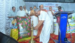 പെരുന്തട്ടയിൽ ക്ഷേത്രഭരണത്തിന്‍റെ പുതിയ ദിശാബോധം; നാഗഹാര ആഡിറ്റോറിയം ഭദ്രദീപം തെളിയിച്ച് ഉദ്ഘാടനം- Guruvayoor