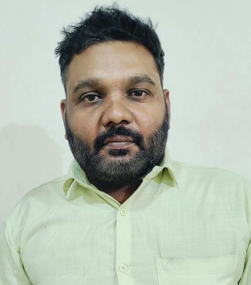 15 ലിറ്റർ ഇന്ത്യൻ നിർമ്മിത വിദേശമദ്യവുമായി ഒരാൾ പിടിയിൽ