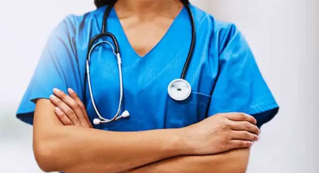 അടിസ്ഥാന ശമ്പളം 40,000 ആക്കണം; സംസ്ഥാനത്ത് ഫെബ്രുവരി 21ന് നേഴ്സുമാര്‍ പണിമുടക്കും