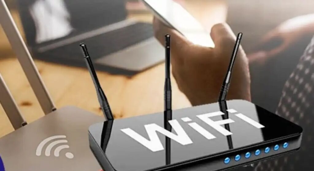 വെറും 5 രൂപയ്ക്ക് അണ്‍ലിമിറ്റഡ് ഡാറ്റയുമായി ‘പിഎം വാണി’ പദ്ധതി