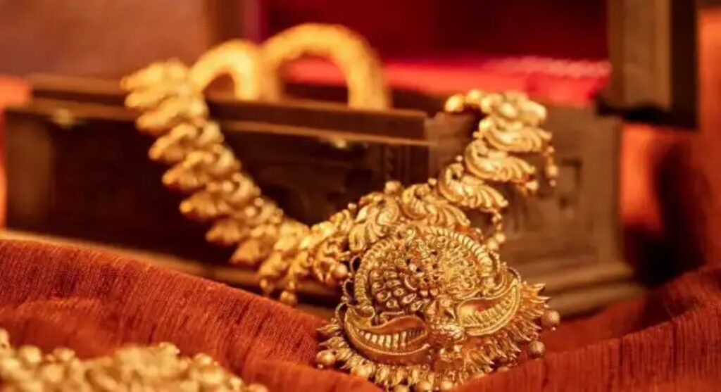 സംസ്ഥാനത്ത് സ്വര്‍ണവിലയില്‍ ഇന്ന് ഇടിവ്