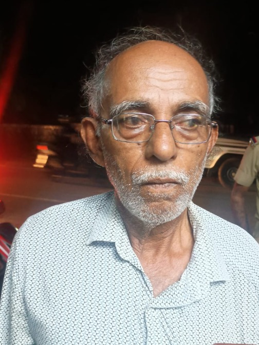 വിൽപ്പനക്കായി ബൈക്കിൽ കൊണ്ടുപോയ 9 ലിറ്റർ വിദേശമദ്യവുമായി വയോധികൻ അറസ്റ്റിൽ വിൽപ്പനക്കായി ബൈക്കിൽ കൊണ്ടുപോയ 9 ലിറ്റർ വിദേശമദ്യവുമായി വയോധികൻ അറസ്റ്റിൽ