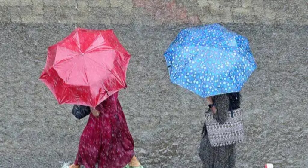 കൊടുംചൂടില്‍ ആശ്വാസമായി മഴയെത്തും; ഒപ്പം ഇടിമിന്നലും