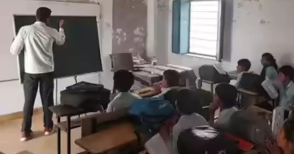 സംസ്ഥാനത്തെ സര്‍ക്കാര്‍ എയ്ഡഡ് സ്കൂളുകളില്‍ 1857 അധ്യാപക അധിക തസ്തികകള്‍