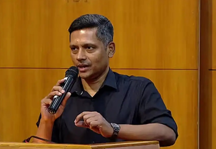 പോളിങ് ശതമാനം 79.63; സര്‍വീസ് വോട്ടുകള്‍ ഉള്‍പ്പെടുത്തിയിട്ടില്ലെന്ന് തെരഞ്ഞെടുപ്പു കമ്മിഷൻ