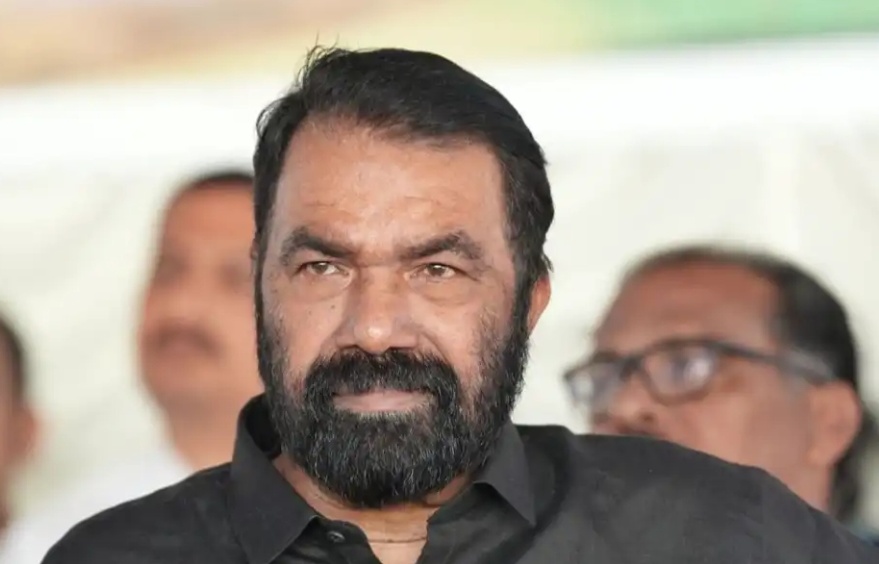 വേനലവധിക്കാലത്തെ സ്പെഷല് ക്ലാസുകള് അനുവദിക്കില്ലെന്ന് വിദ്യാഭ്യാസമന്ത്രി ശിവൻകുട്ടി വേനലവധിക്കാലത്തെ സ്പെഷല് ക്ലാസുകള് അനുവദിക്കില്ലെന്ന് വിദ്യാഭ്യാസമന്ത്രി ശിവൻകുട്ടി