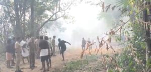 തിരുവമ്പാടി വിഭാഗത്തിന്റെ വെടിക്കെട്ട് പുരയില്‍ പൊട്ടിത്തെറി. നാല്‌ പേർക്ക് ദാരുണാന്ത്യം