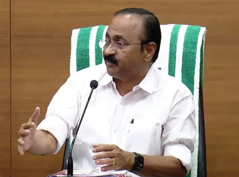 വനിതകളുടെ സൗജന്യയാത്ര, 3000 പെൻഷൻ, സില്വര് ലൈനിന് പകരം പദ്ധതി, ഉറ്റുനോക്കി കേരളം; സതീശൻ സര്ക്കാറിന്റെ ആദ്യ നയ പ്രഖ്യാപനം ഇന്ന് വനിതകളുടെ സൗജന്യയാത്ര, 3000 പെൻഷൻ, സില്വര് ലൈനിന് പകരം പദ്ധതി, ഉറ്റുനോക്കി കേരളം; സതീശൻ സര്ക്കാറിന്റെ ആദ്യ നയ പ്രഖ്യാപനം ഇന്ന്