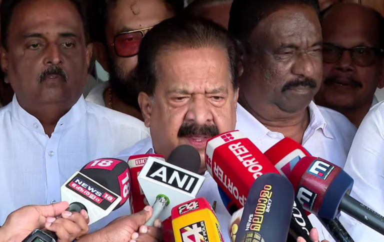 Ramesh Chennithala on SFI protest