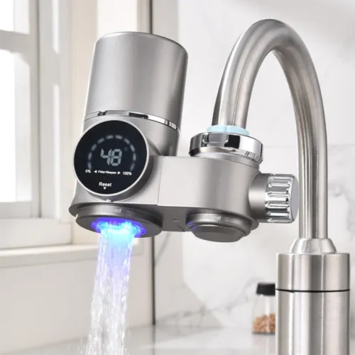 Water Filter Tap with LED Display, Water Filter Drinking Water for Kitchen, Removes Chlorine, Heavy Metals and Bad Taste, Limescale Filter Tap with Blue Light (Includes Filter x 1) Water Filter Tap with LED Display, Water Filter Drinking Water for Kitchen, Removes Chlorine, Heavy Metals and Bad Taste, Limescale Filter Tap with Blue Light (Includes Filter x 1)